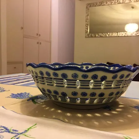 Apartment Elegant With Sea View In 60 M²